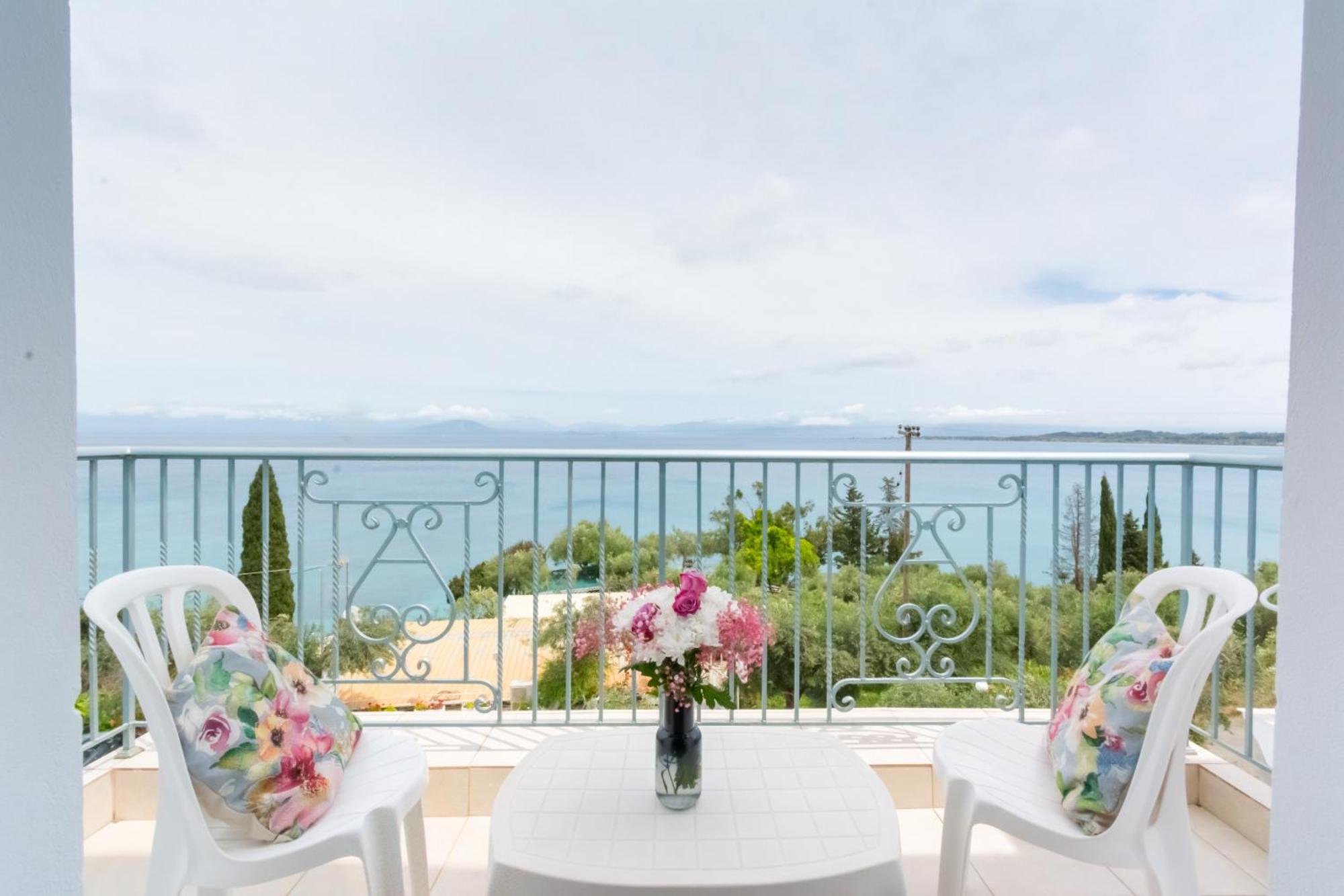 Corfu Aquamarine Aparthotel Notos Quarto foto